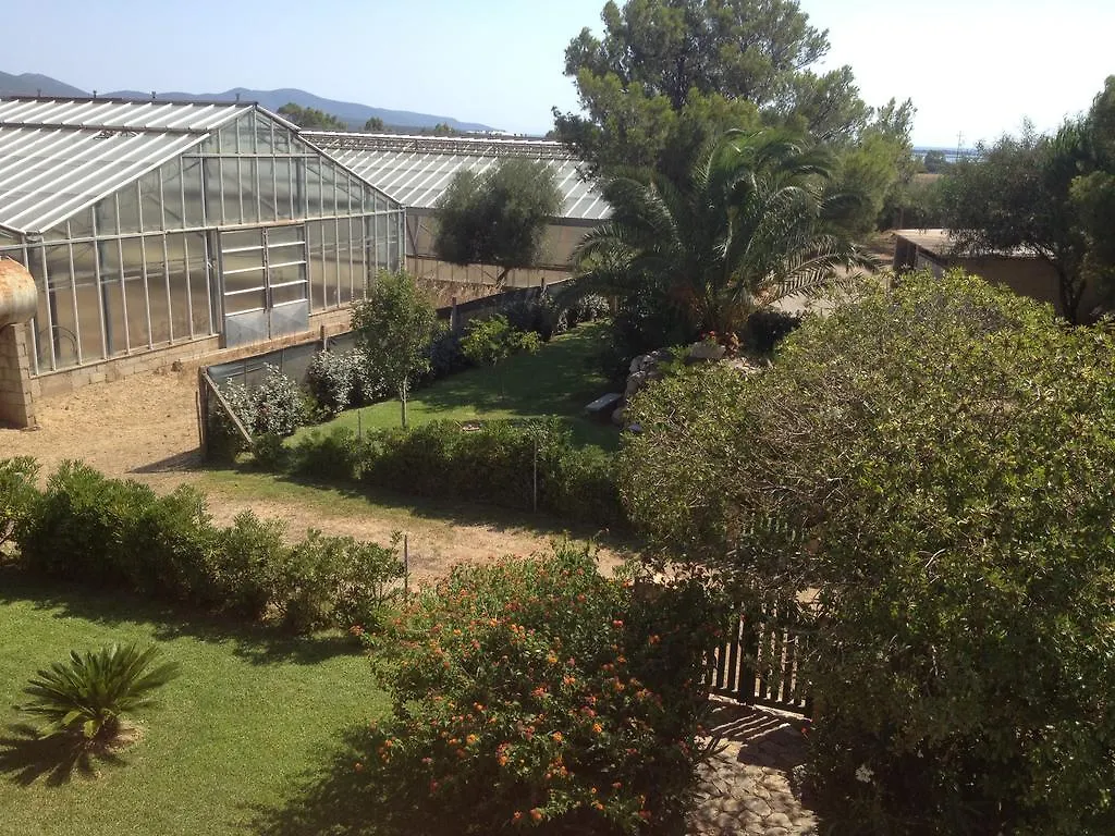 La Contea Bed & Breakfast Sant'Anna Arresi