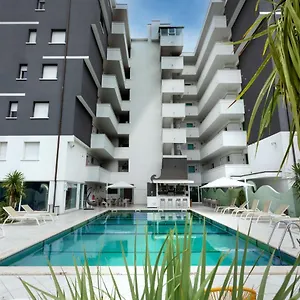 https://nero-davorio-apartments.riccione-hotels.org